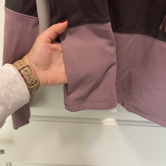 Athleta Hermosa Two-Tone Mock Neck Pullover - Picture 5 of 7